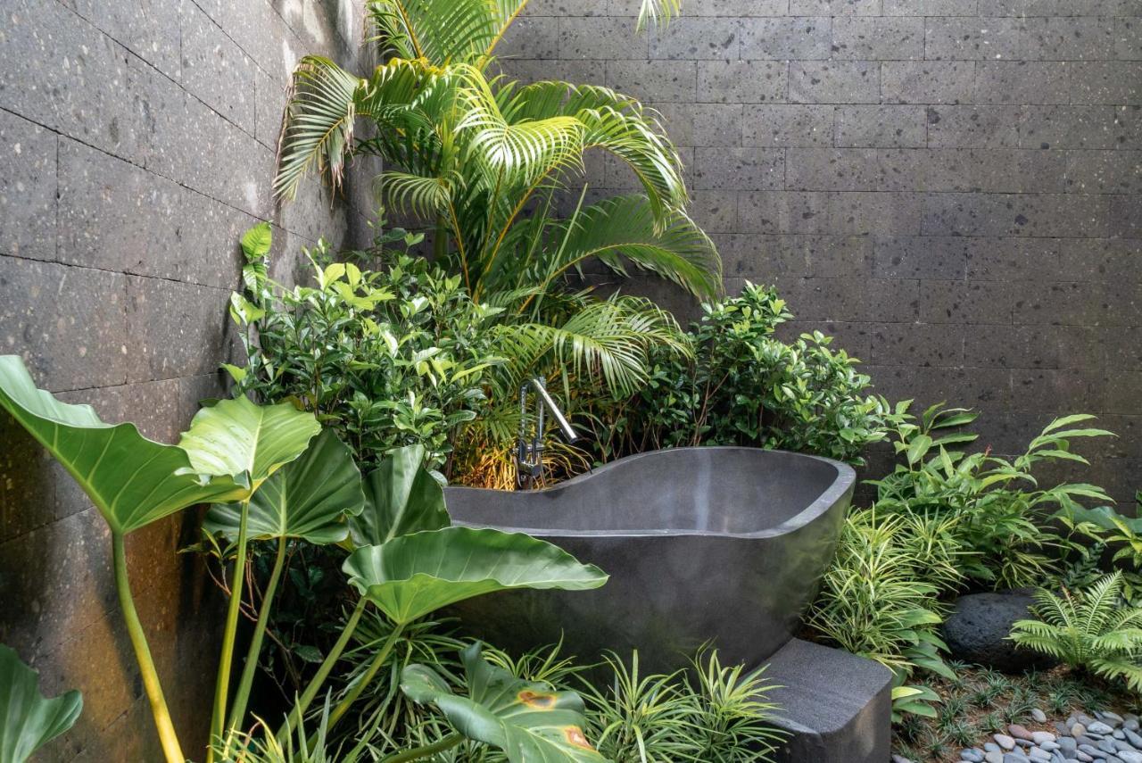 Villa Nusantara 6 By Alfred In Bali Чангу Экстерьер фото